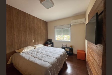 Casa à venda com 348m², 4 quartos e 5 vagasQuarto