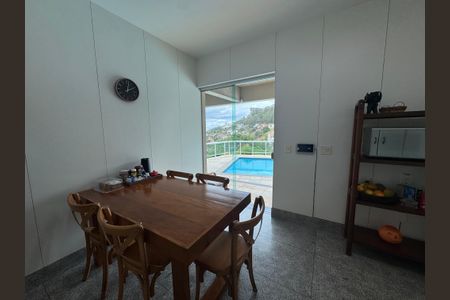 Sala de casa à venda com 4 quartos, 348m² em Mangabeiras, Belo Horizonte