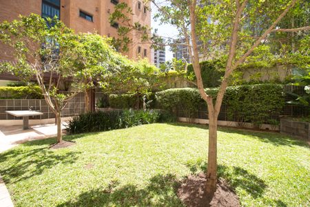 Apartamento à venda com 301m², 4 quartos e 4 vagas