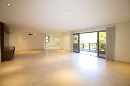 Apartamento à venda com 301m², 4 quartos e 4 vagas