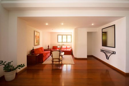 Apartamento à venda com 301m², 4 quartos e 4 vagas