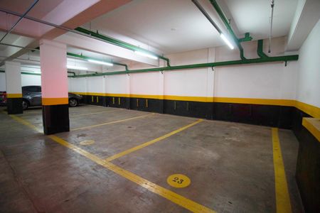 Apartamento à venda com 301m², 4 quartos e 4 vagas