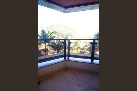 Apartamento à venda com 301m², 4 quartos e 4 vagas