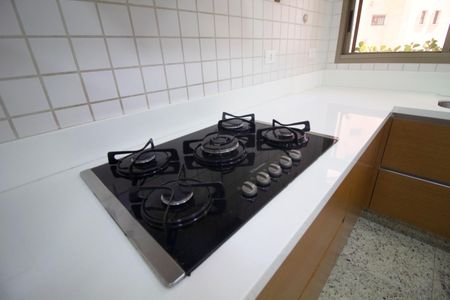 Apartamento à venda com 301m², 4 quartos e 4 vagas