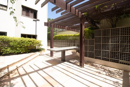 Apartamento à venda com 301m², 4 quartos e 4 vagas