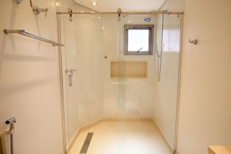 Apartamento à venda com 301m², 4 quartos e 4 vagas
