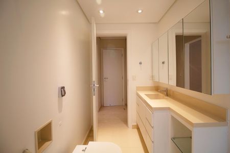 Apartamento à venda com 301m², 4 quartos e 4 vagas