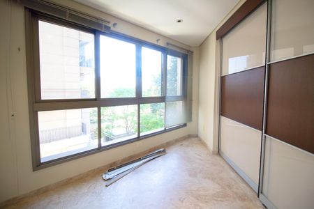 Apartamento à venda com 301m², 4 quartos e 4 vagas