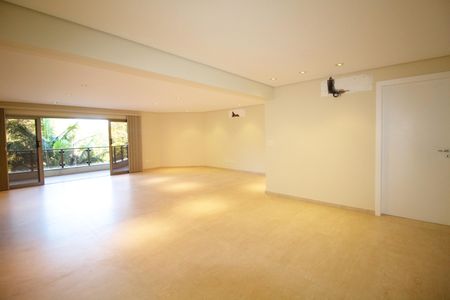 Apartamento à venda com 301m², 4 quartos e 4 vagas