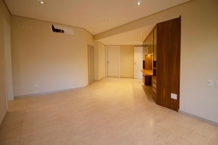 Apartamento à venda com 301m², 4 quartos e 4 vagas