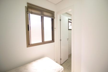 Apartamento à venda com 301m², 4 quartos e 4 vagas