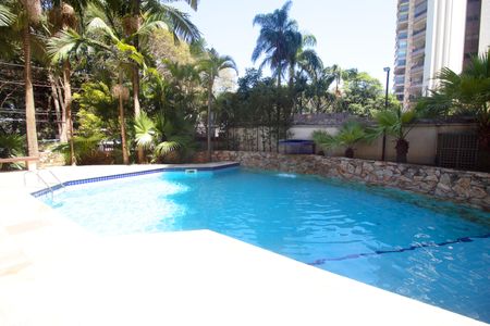 Apartamento à venda com 301m², 4 quartos e 4 vagas