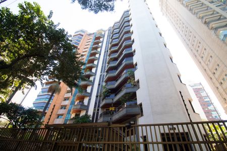 Apartamento à venda com 301m², 4 quartos e 4 vagas