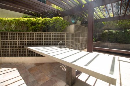 Apartamento à venda com 301m², 4 quartos e 4 vagas