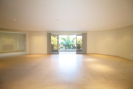 Apartamento à venda com 301m², 4 quartos e 4 vagas