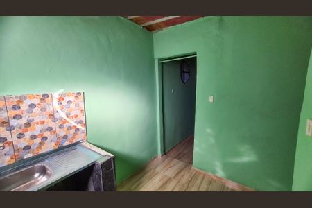 Cozinha de kitnet/studio para alugar com 1 quarto, 38m² em Irajá, Rio de Janeiro