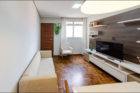 Sala de apartamento à venda com 2 quartos, 50m² em Estoril, Belo Horizonte