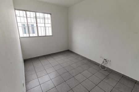 Sala de apartamento para alugar com 2 quartos, 73m² em Parque Santos Dumont, Taboão da Serra