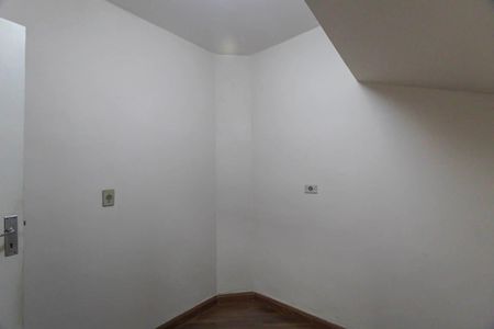 Casa à venda com 151m², 5 quartos e 3 vagas Casa à venda com 151m², 5 quartos e 3 vagasQuarto 4