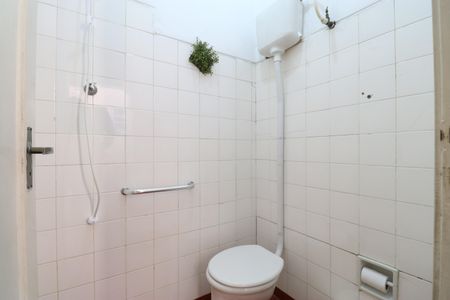 Casa à venda com 90m², 2 quartos e 1 vagaÁrea de Serviço e Banheiro de Serviço