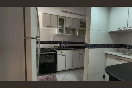 Apartamento para alugar com 90m², 2 quartos e 1 vagaCozinha