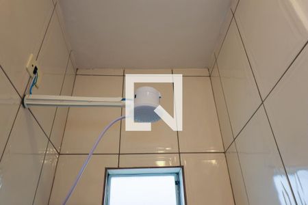 Banheiro Social de kitnet/studio para alugar com 1 quarto, 20m² em Jardim Monte Kemel, São Paulo