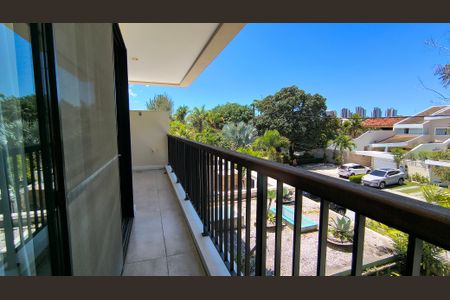 Casa de condomínio à venda com 450m², 4 quartos e 3 vagas Casa de condomínio à venda com 450m², 4 quartos e 3 vagasVaranda da Suíte 3