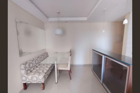 Sala de apartamento à venda com 2 quartos, 53m² em Utinga, Santo André