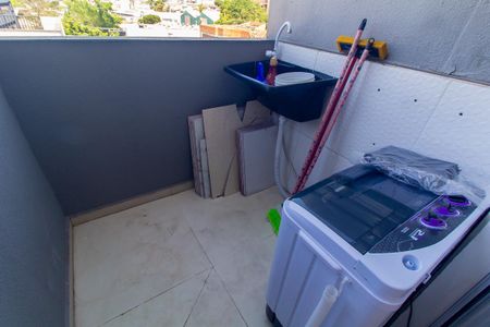 Apartamento para alugar com 60m², 2 quartos e 1 vagaÁrea de Serviço