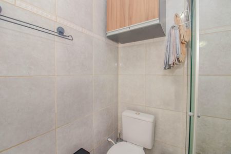 Banheiro de casa à venda com 1 quarto, 101m² em Sarandi, Porto Alegre