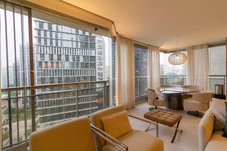 Varanda Sala de apartamento à venda com 4 quartos, 197m² em Jardim das Acacias, São Paulo