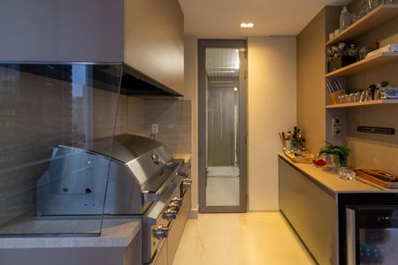 Varanda Sala de apartamento à venda com 4 quartos, 197m² em Jardim das Acacias, São Paulo