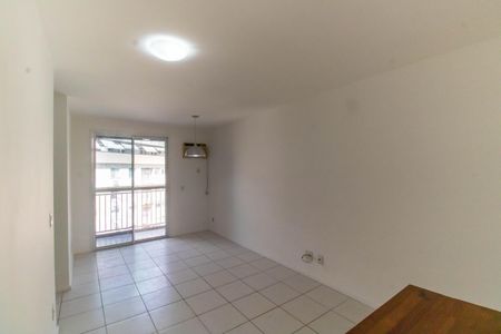 Sala de apartamento para alugar com 3 quartos, 88m² em Maceio, Niterói
