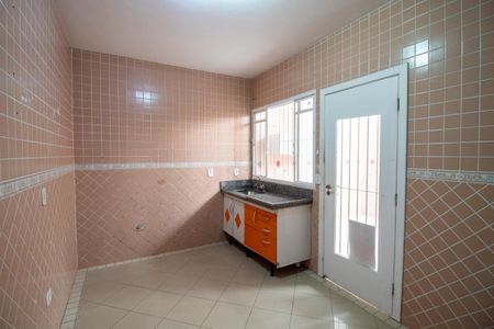 Casa à venda com 250m², 2 quartos e 1 vagaCozinha