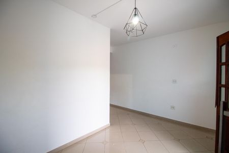 Casa à venda com 250m², 2 quartos e 1 vagaSala