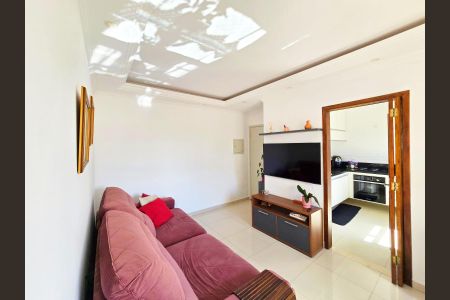 Sala  de apartamento para alugar com 2 quartos, 60m² em Vila Tijuco, Guarulhos