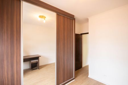 Casa à venda com 140m², 3 quartos e 5 vagasQuarto 2