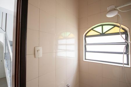 Casa à venda com 140m², 3 quartos e 5 vagasBanheiro 3