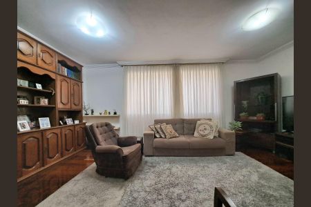 Apartamento à venda com 3 quartos, 120m² em Santo Antônio, Belo Horizonte