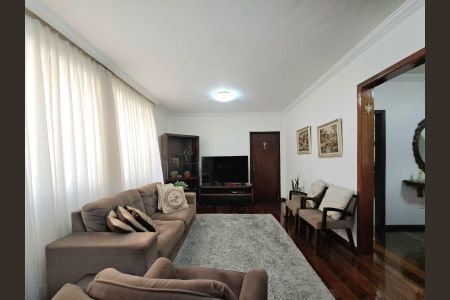 Apartamento à venda com 3 quartos, 120m² em Santo Antônio, Belo Horizonte