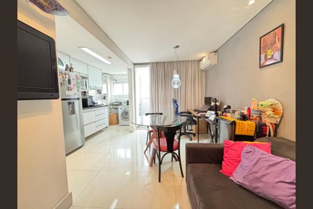 Apartamento à venda com 45m², 1 quarto e 1 vaga Apartamento à venda com 45m², 1 quarto e 1 vagaSala