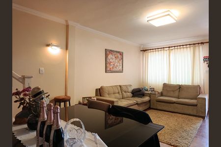 Casa à venda com 2 quartos, 130m² em Vila Madalena, São Paulo