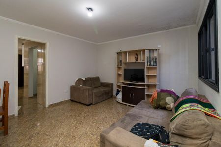 Casa à venda com 88m², 3 quartos e 2 vagasSala