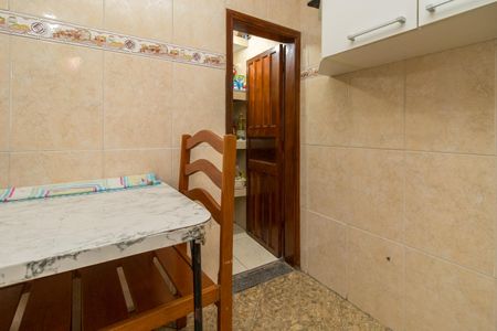 Casa à venda com 88m², 3 quartos e 2 vagasCozinha/Despensa