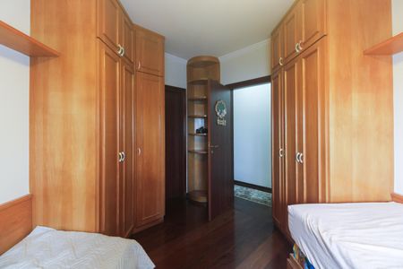 Apartamento para alugar com 170m², 3 quartos e 3 vagas Apartamento para alugar com 170m², 3 quartos e 3 vagasSuíte 2