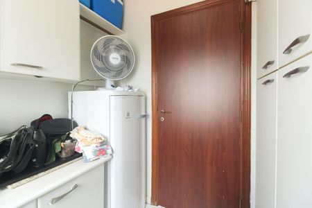 Apartamento para alugar com 170m², 3 quartos e 3 vagas Apartamento para alugar com 170m², 3 quartos e 3 vagasQuarto de Serviço