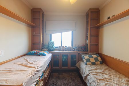 Apartamento para alugar com 170m², 3 quartos e 3 vagas Apartamento para alugar com 170m², 3 quartos e 3 vagasSuíte 2