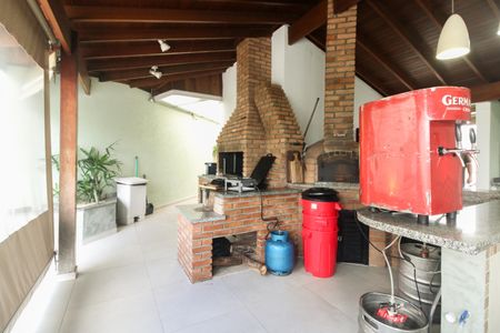 Apartamento para alugar com 170m², 3 quartos e 3 vagas Apartamento para alugar com 170m², 3 quartos e 3 vagasÁrea comum