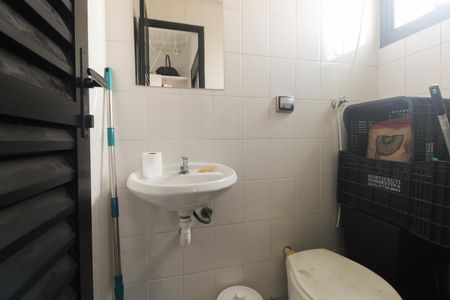 Apartamento para alugar com 170m², 3 quartos e 3 vagas Apartamento para alugar com 170m², 3 quartos e 3 vagasBanheiro de Serviço