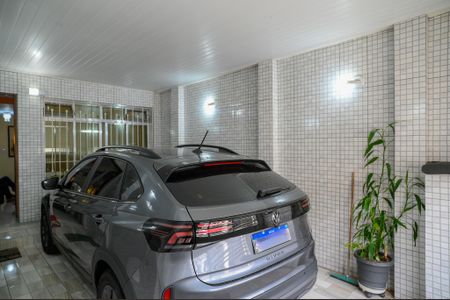 Casa à venda com 180m², 2 quartos e 2 vagas Casa à venda com 180m², 2 quartos e 2 vagasGaragem 2